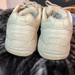 BROOKS Leather Addiction Walker, Leather upper.  Very supportive sole.